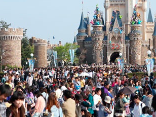 ディズニー お正月 混雑 250139