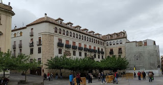 Jaén, Palacio Episcopal y Palacio Casa del Dean.