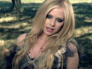 Sing A Song For You Avril Lavigne When You Re Gone