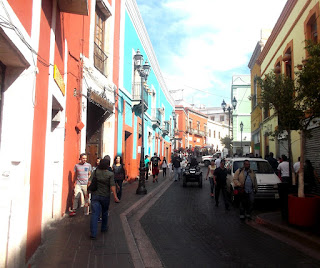 Calle de muchos colores en Guanajuato Mexico