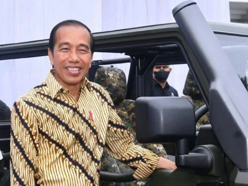 Presiden Jokowi kembali menyatakan akan segera melakukan perombakan atau reshuffle Kabinet Indonesia Maju.