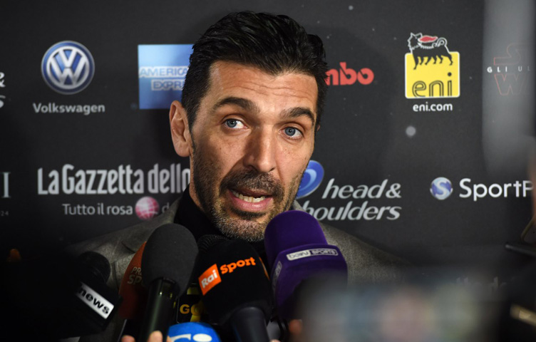 Buffon: "Kane je jedan od najboljih napadača Evrope"