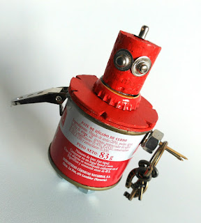 robot reciclado, handmade, reciclaje, diy