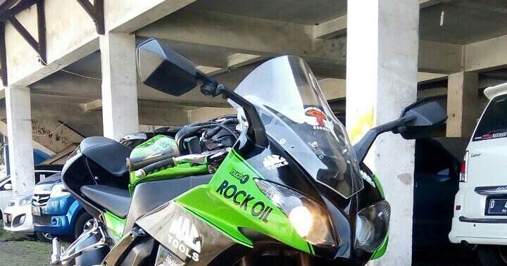  MOGE  BEKAS  MURAH  Dijual KAWASAKI Zx10R 2009 JAKARTA 