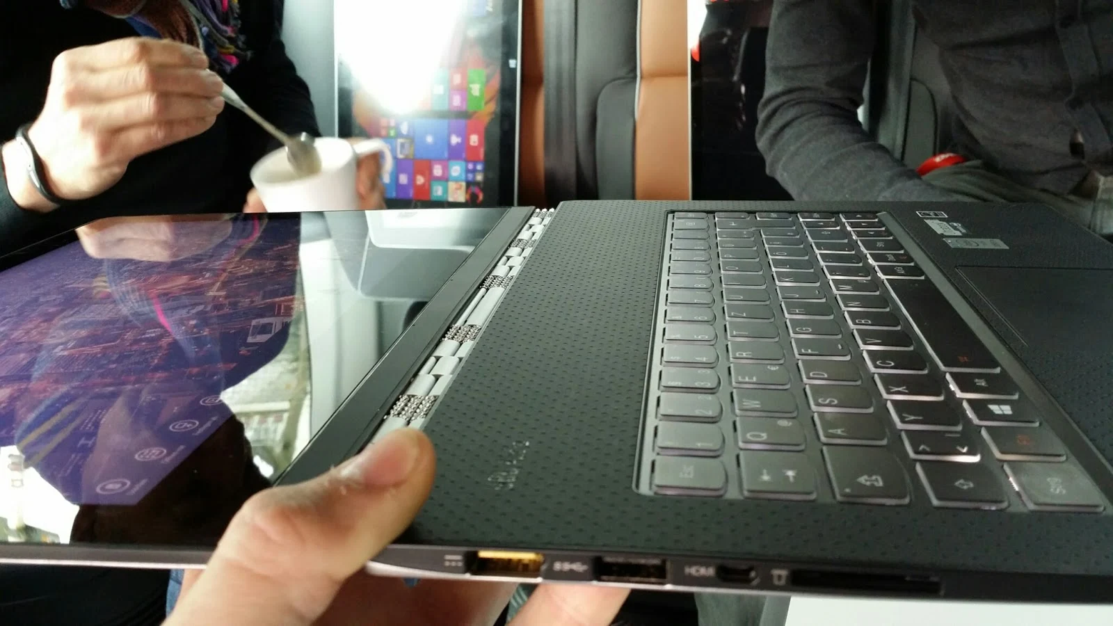 Atomlabor Blog Gadget Tipp : Ein Besuch von Lenovo im Atomlabor und das Lenovo Yoga Tablet 2 