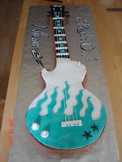 Guitar Cakes