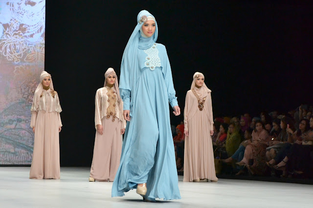 Model Baju Muslim Elegan 2016