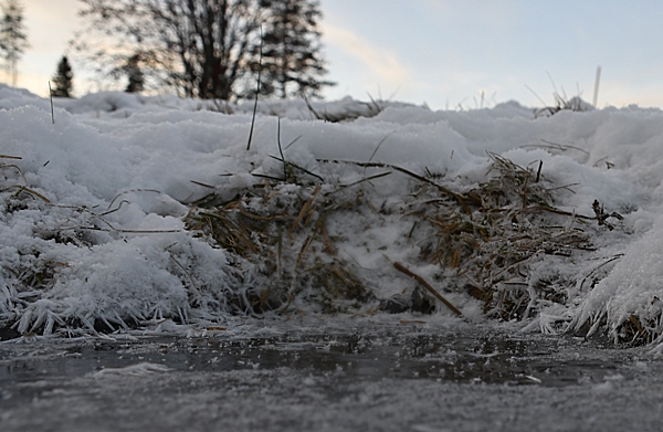 skautur snø istapper