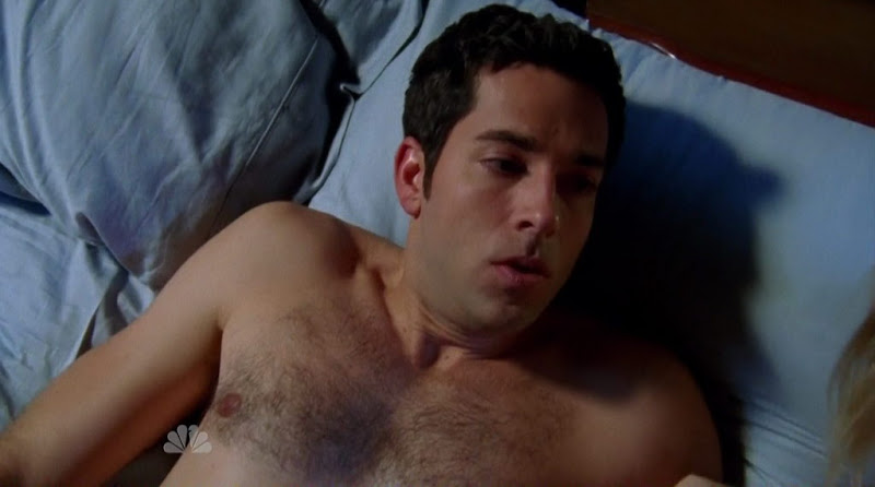 Zachary Levi Shirtless on Chuck s4e09