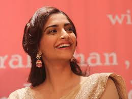 latest hd 2016 Sonam Kapoor Photos images wallpapers free download 13