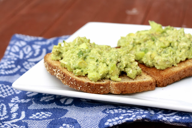 chicken avocado salad