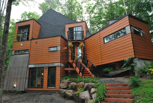  home in quebec has four bedrooms in the seven cargo units home the