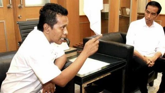 Menjelang Pengumuman Menteri, Jokowi Panggil Adian Napitupulu