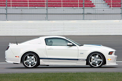 new car Ford Mustang Shelby GT350 2011 picture