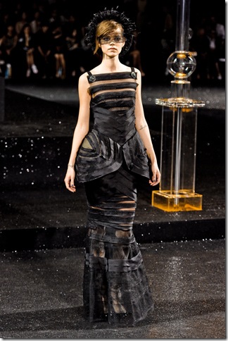 Chanel Fall 2011 Dress (nay) 11