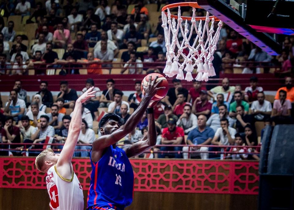 2 Jogadores de basquete Jogos de tiro - China Jogo de tiro de basquetebol e  basquetebol preço