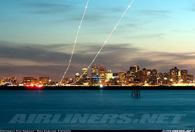 Skyline Jejak Pesawat Di Rubah Menjadi Sebuah Seni Oleh Fotographer [ www.BlogApaAja.com ]