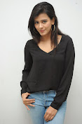 Hebah Patel glam pics in black top-thumbnail-7