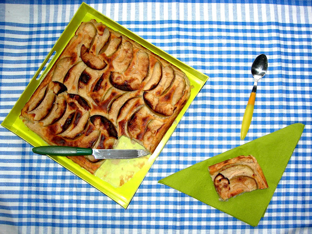 Tarta de manzana y avellanas