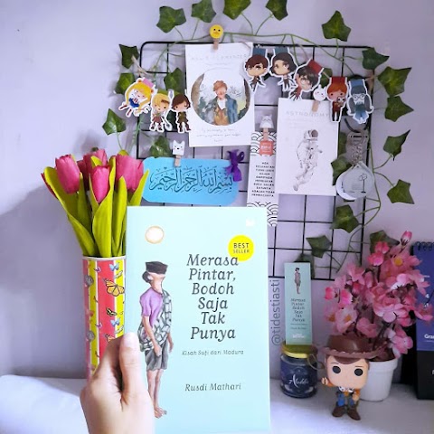 Book Review and Quotes: MERASA PINTAR, BODOH SAJA TAK PUNYA (Rusdi Mathari)