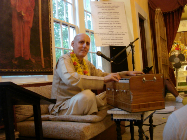 Sharing the Ultimate Bliss at the ISKCON Atlanta Sunday Feast 