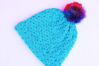 1 - Crochet Imagenes Gorro de lana a crochet con pompom por Majovel Crochet