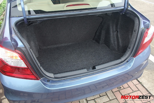 2016 Honda Amaze bootspace