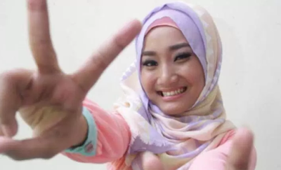 "Fatin - Salahkah Aku Terlalu Mencintaimu"