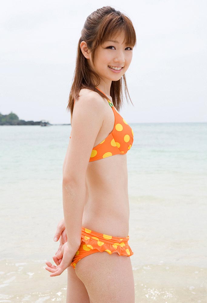 yuko ogura pretty japanese teens bikini 01