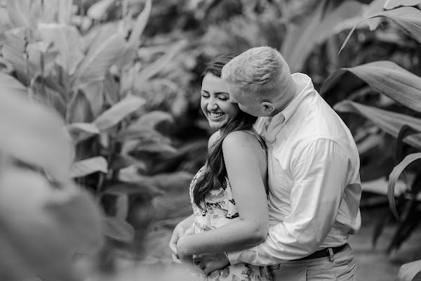 Rawlings Conservatory Engagement Session photographed by Heather Ryan Photography