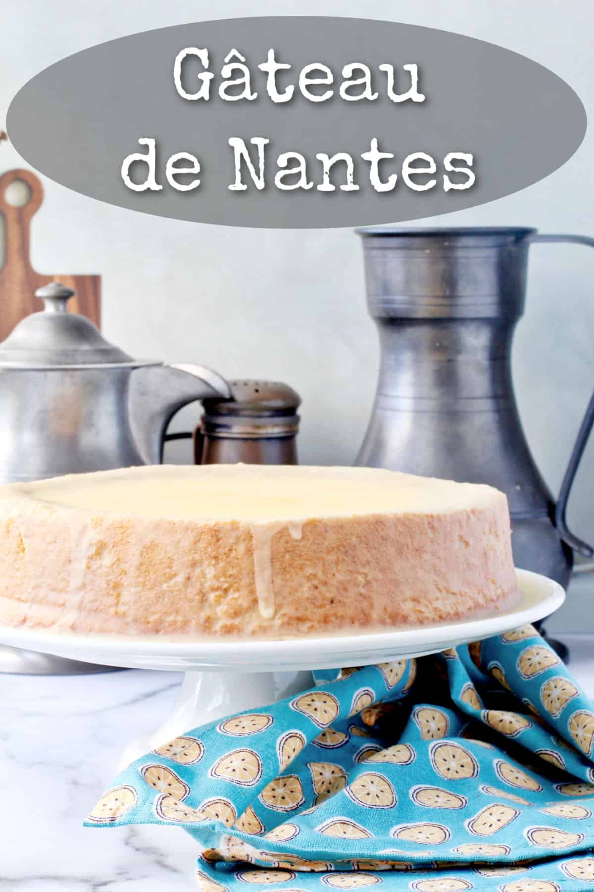 Gâteau de Nantes on a cake stand.