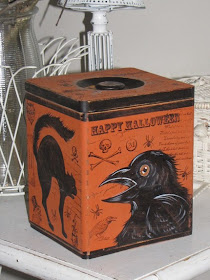 Halloween wooden box with cat and crow