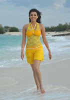 Kajal, Agarwal, Hot, Photos, at, Beach, in, yellow, dress