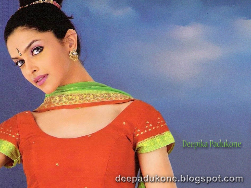 Deepika Padukone hot wallpapers (1st May)