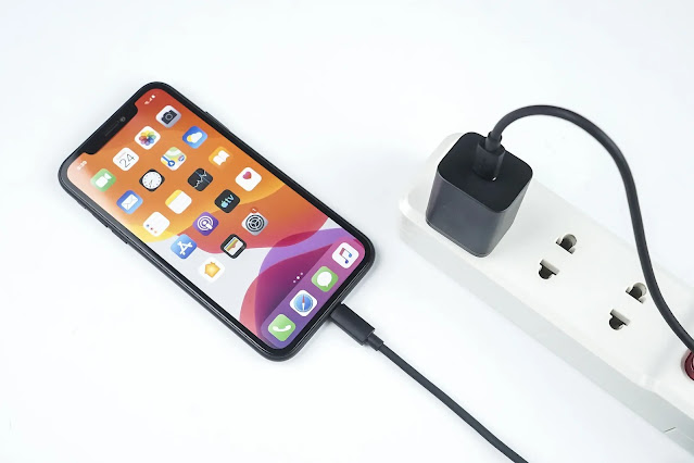 Use An Original smartphone Charger