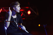 Justin Bieber performing in Milan (Photos HQ) (justin performing in milan hq )