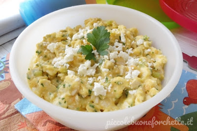 foto Ricetta insalata di pollo con finta maionese per bambini