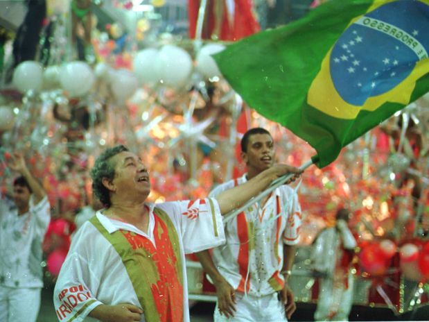 Morte de Joãosinho Trinta vai deixar o carnaval mais triste, diz Dilma