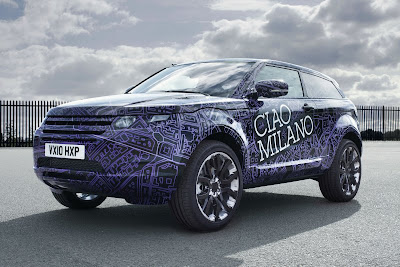 Purple Range Rover Evoque