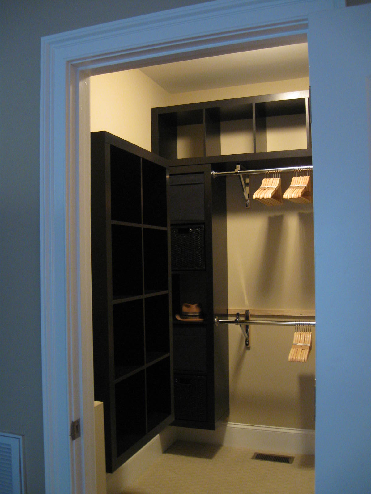 Expedit Closet  Small  Walk  in Get Home  Decorating