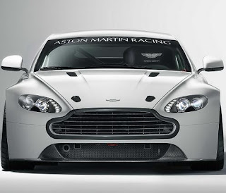 2011 Aston Martin Vantage GT4