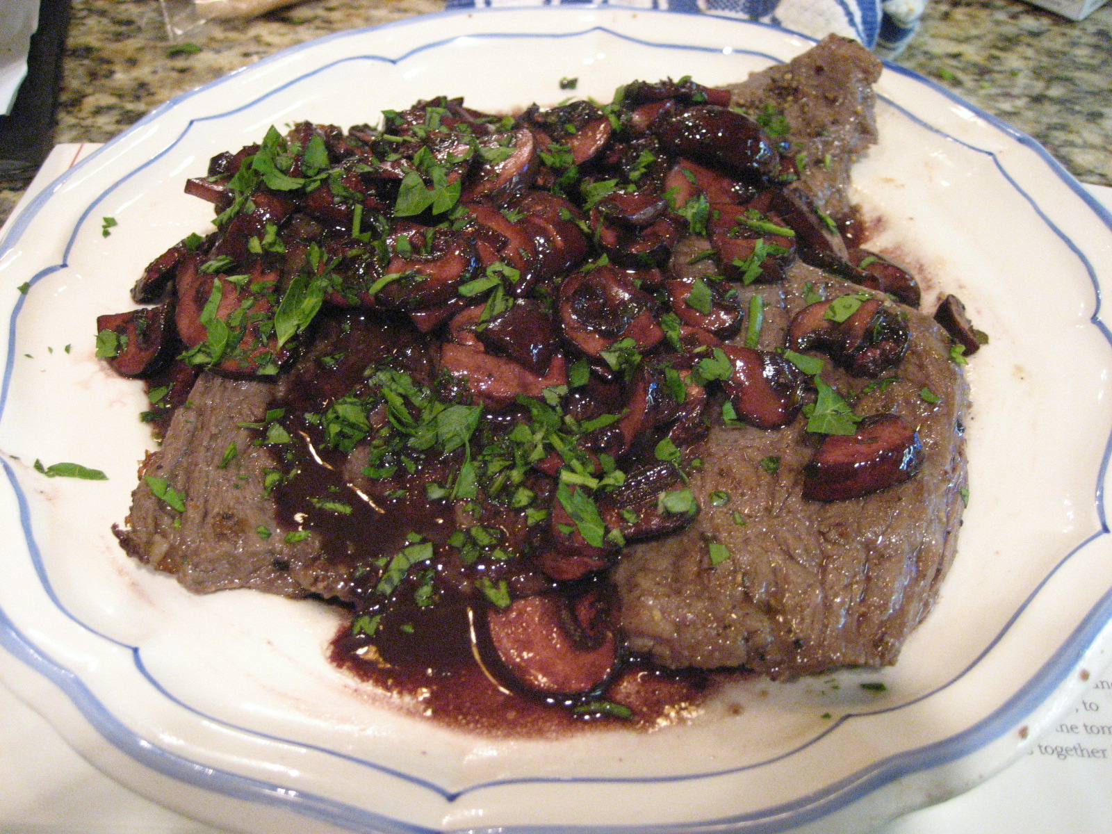 Literal Cooking: Skirt Steak with RedWine Mushroom Sauce