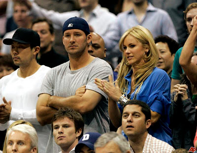 Tony Romo and Candice Crawford Is Now Engaged