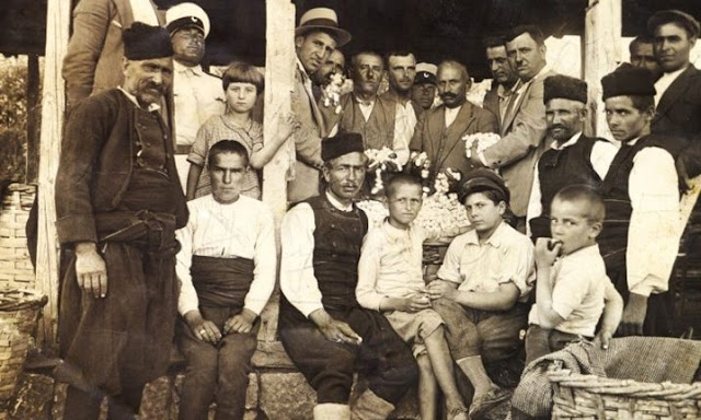 albanians living in Mandrica