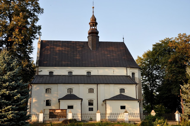 Romański kościół w Kościelcu Proszowickim