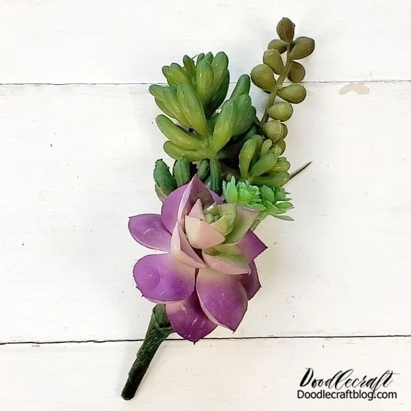 Leave just the very tip of the Boutstix natural for the perfect finished boutonniere!