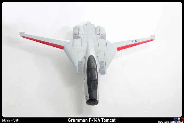 Les bandes antidérapantes du F-14A Tomcat d'Eduard au 1/48