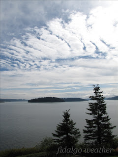 Stratocumulus undulatus clouds