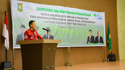 Pemda Kampar Terima Penghargaan Dari BPJS Ketenagakerjaan  
