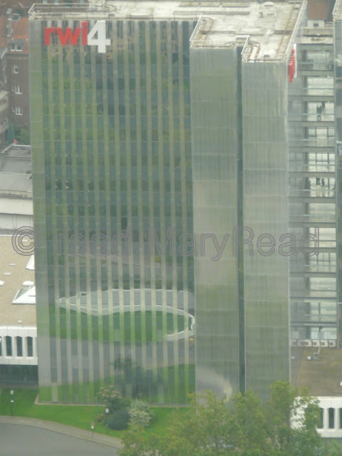 Düsseldorf im Spiegel